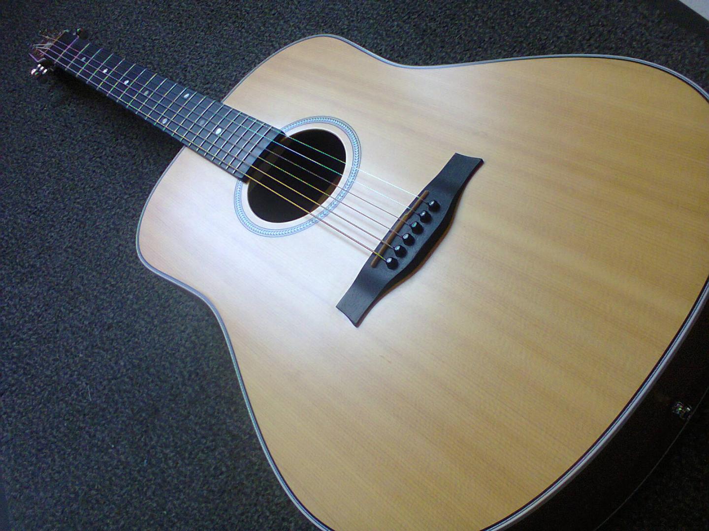 Seagull Maritime SWS Nat SG A/E 048090 Seagull Maritime SWS Nat SG A/E GUITARE ELECTRO ACOUSTIQUE **FAITE AU QUEBEC**. TABLE EPICEA MASSIF. FOND ECLISSES & MANCHE ACAJOU MASSIF. TOUCHE RICHLITE. CHEVALET EBENE. MECANIQUE CHROME. PREAMPLI FISHMAN