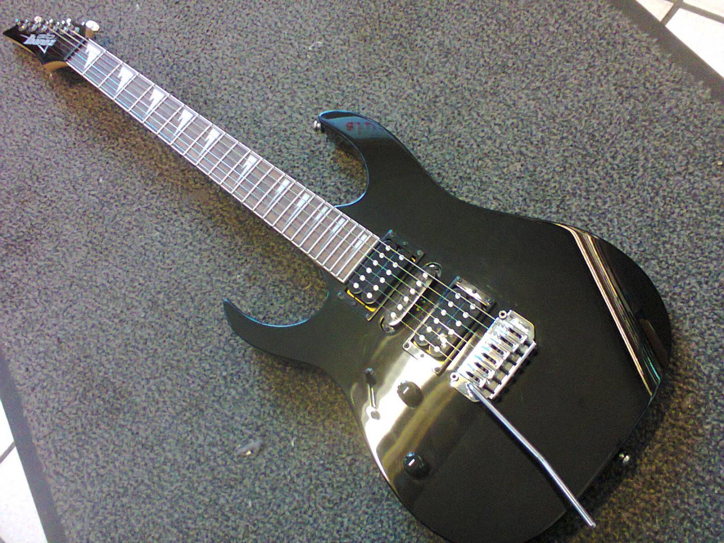 Ibanez-rg-170-dxl